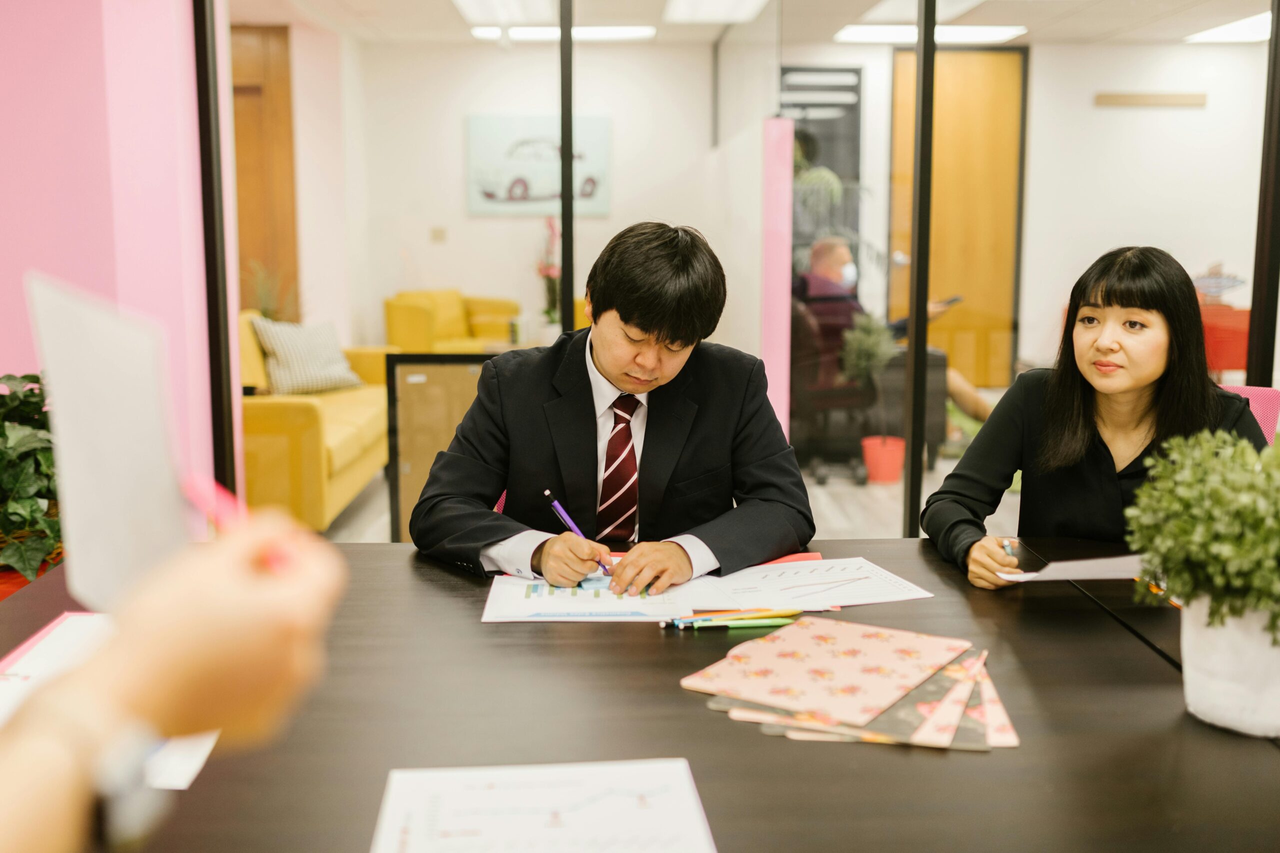 Verslo idėjos: kaip pradėti, kai neturi laiko dienomis?